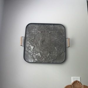 Meet your Posher, Avery